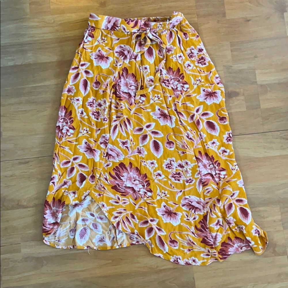 Aeropostale xs asymmetric maxi floral skirt